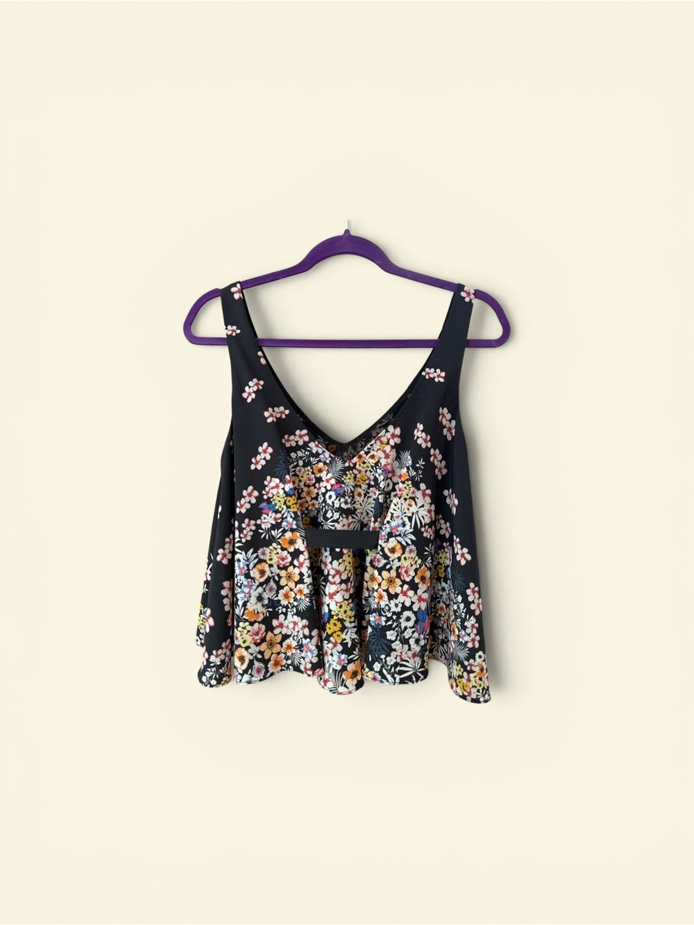 Floral Black V-Neck Sleeveless Women's Top